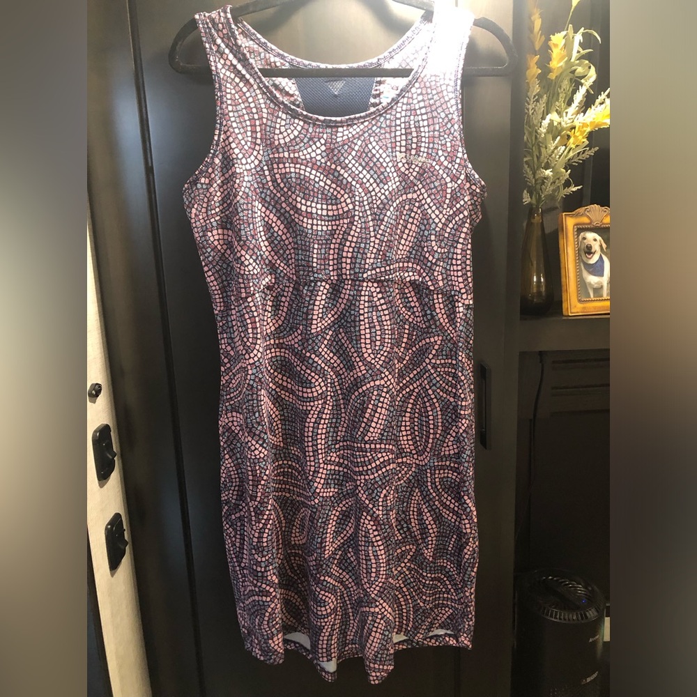 Columbia PFG Omni Freeze Mosaic Print Dress Size Large
